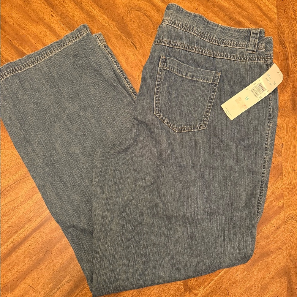 First Issue by Liz Claiborne Classic Blue Denim Jeans Size 16 NWT Loose Fit